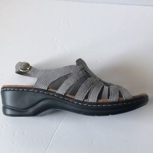 Clarks Lexi Marigold Sandals Grey Snake  size 10M